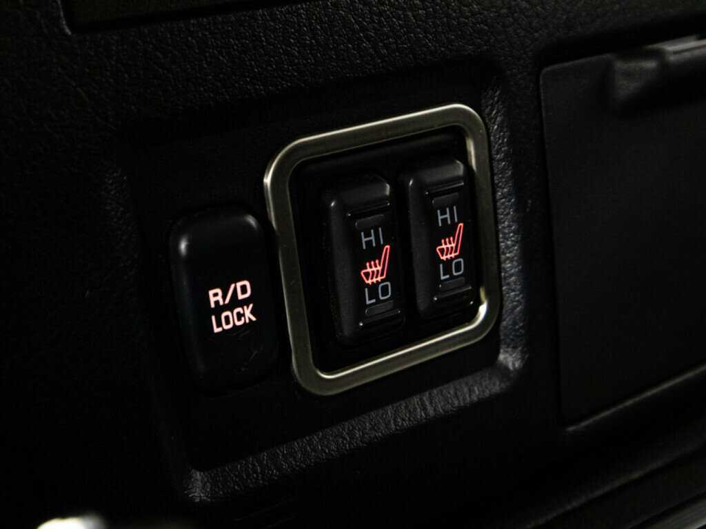 Mitsubishi Pajero, 2011 Фото №16