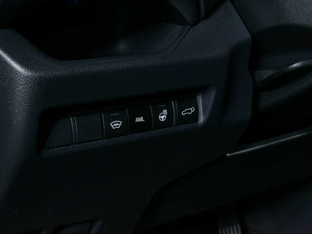 Toyota RAV4, 2021 Фото №18