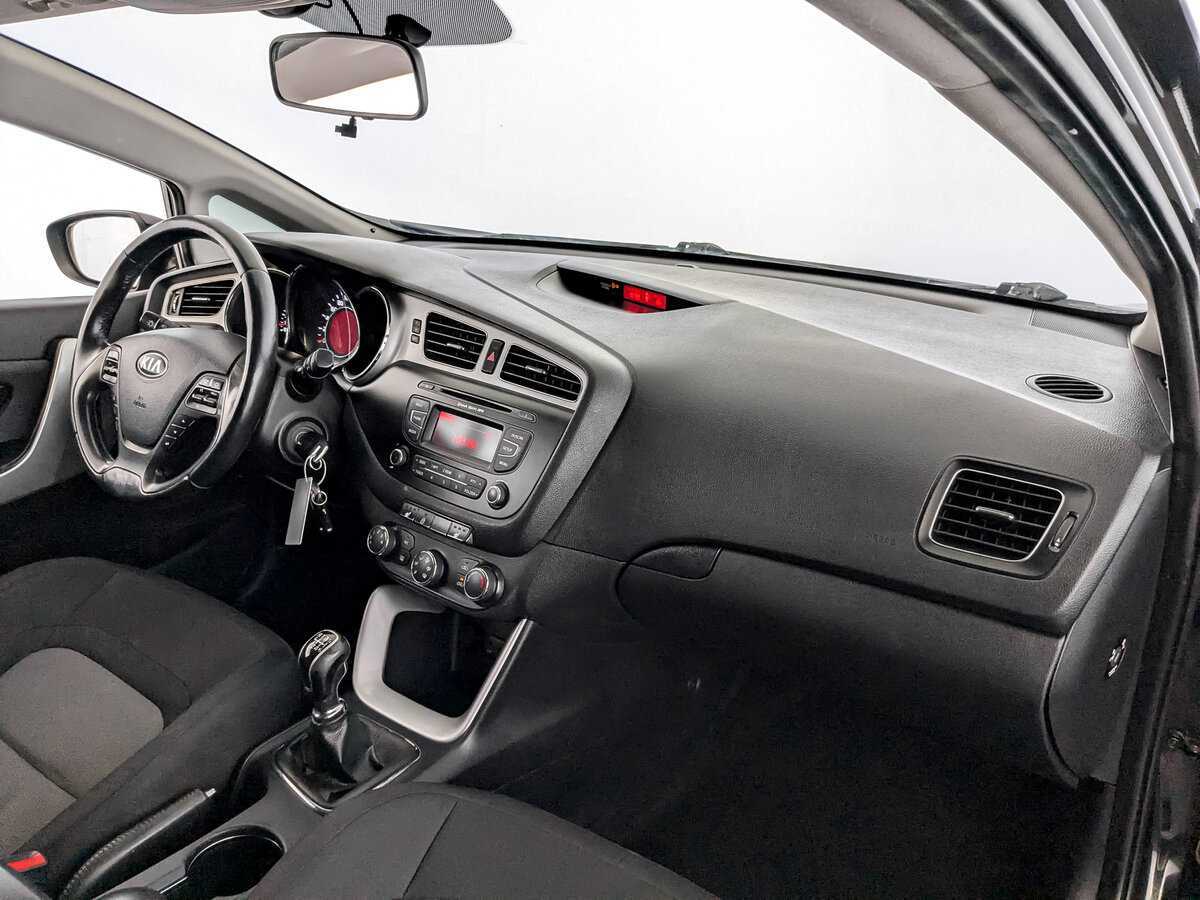 Kia Ceed, 2014 Фото №11