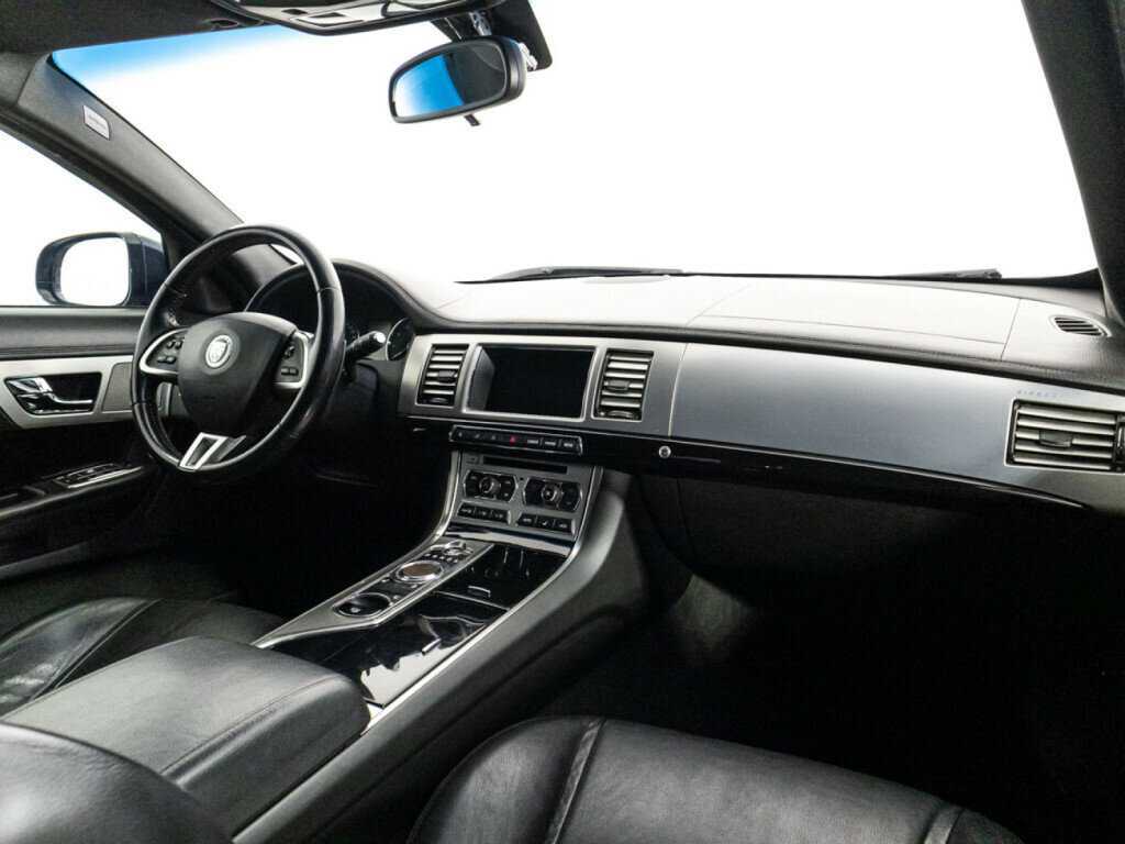 Jaguar XF, 2012 Фото №9