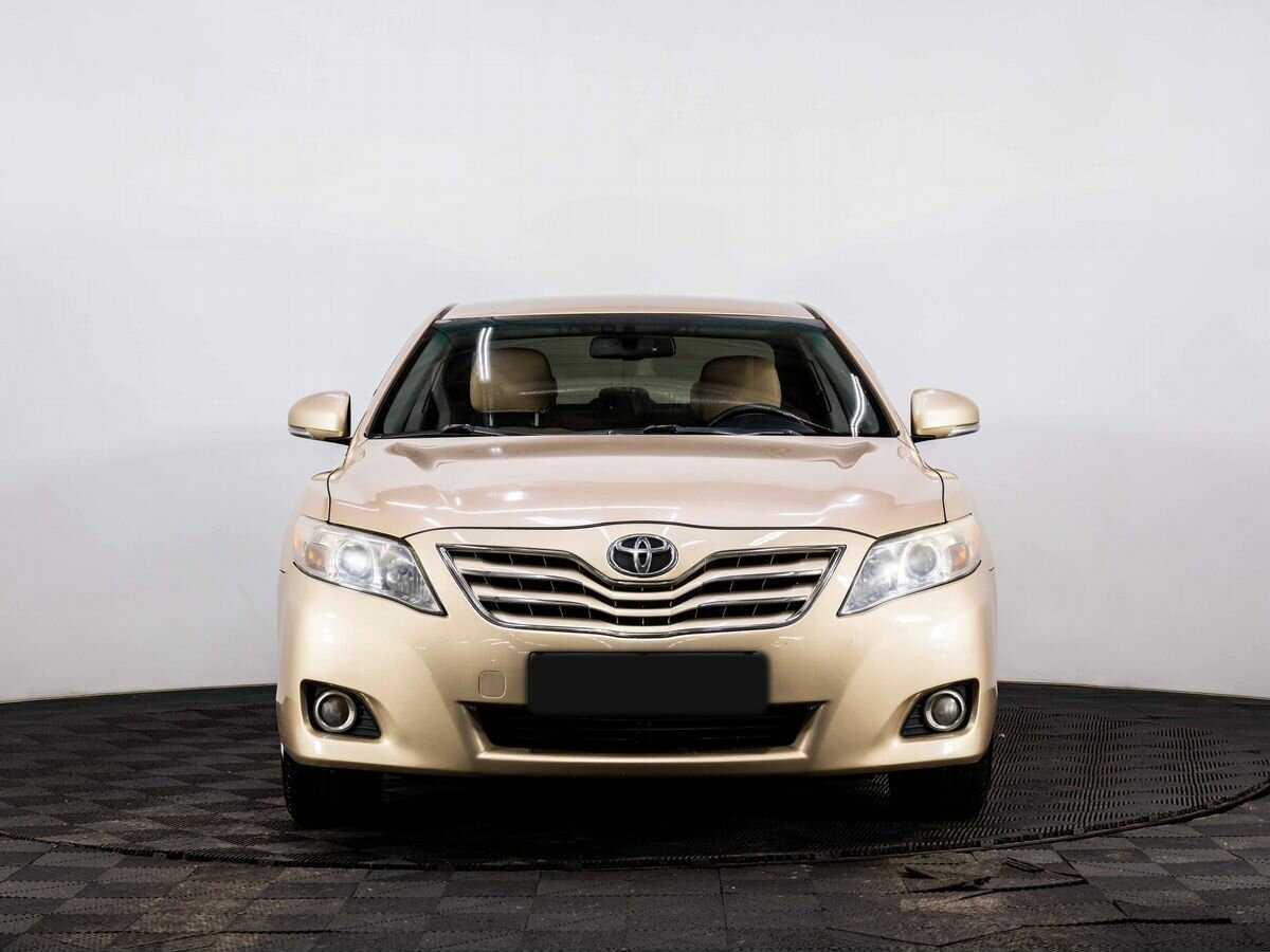 Toyota Camry, 2010 Фото №2