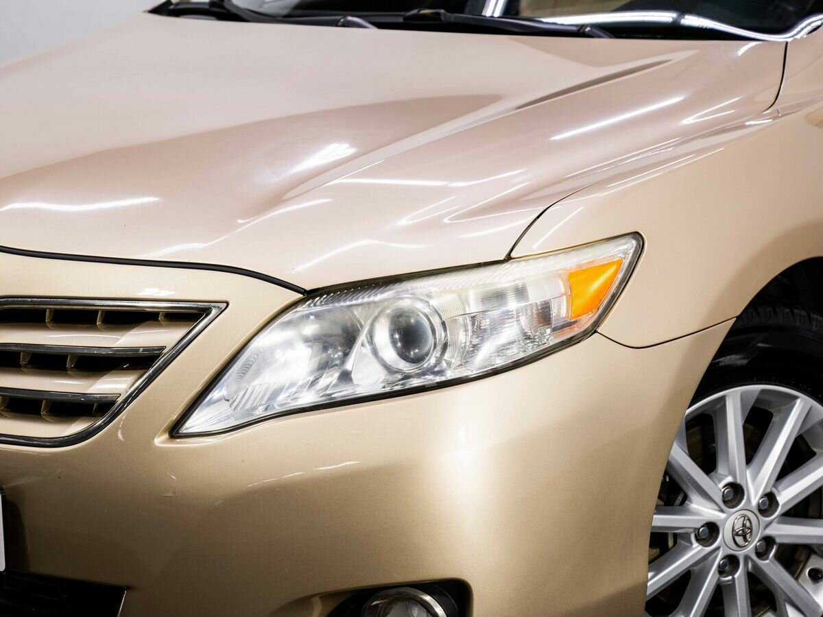 Toyota Camry, 2010 Фото №6