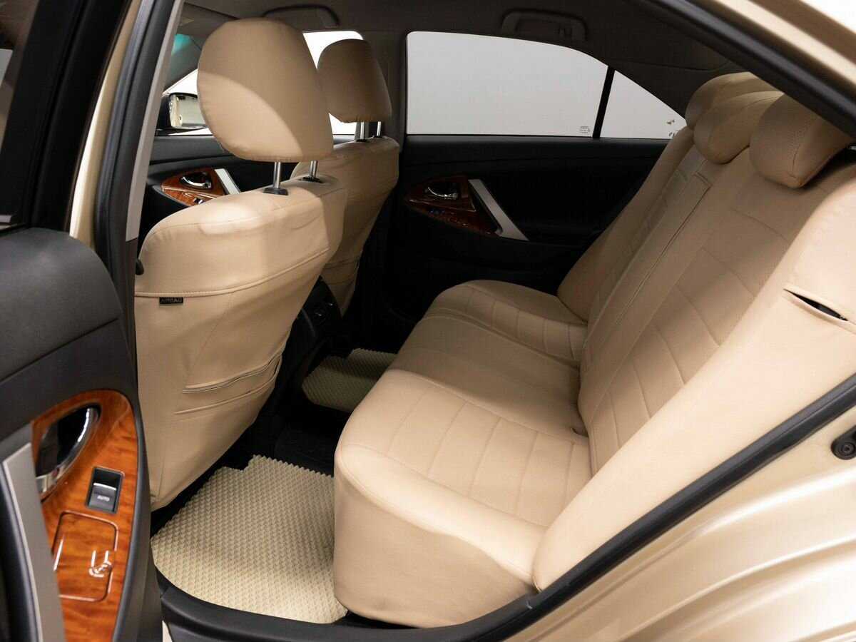 Toyota Camry, 2010 Фото №9