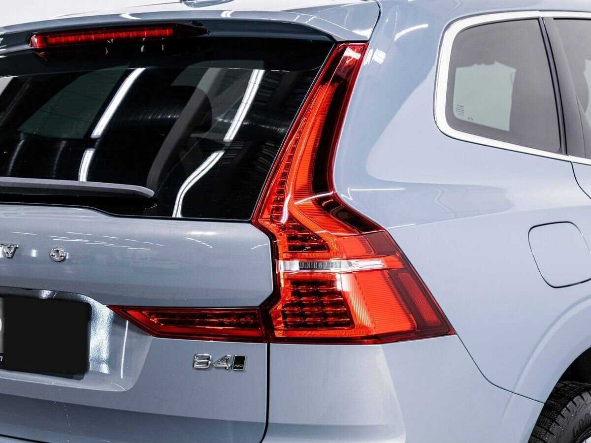 Volvo XC60, 2021 Фото №31