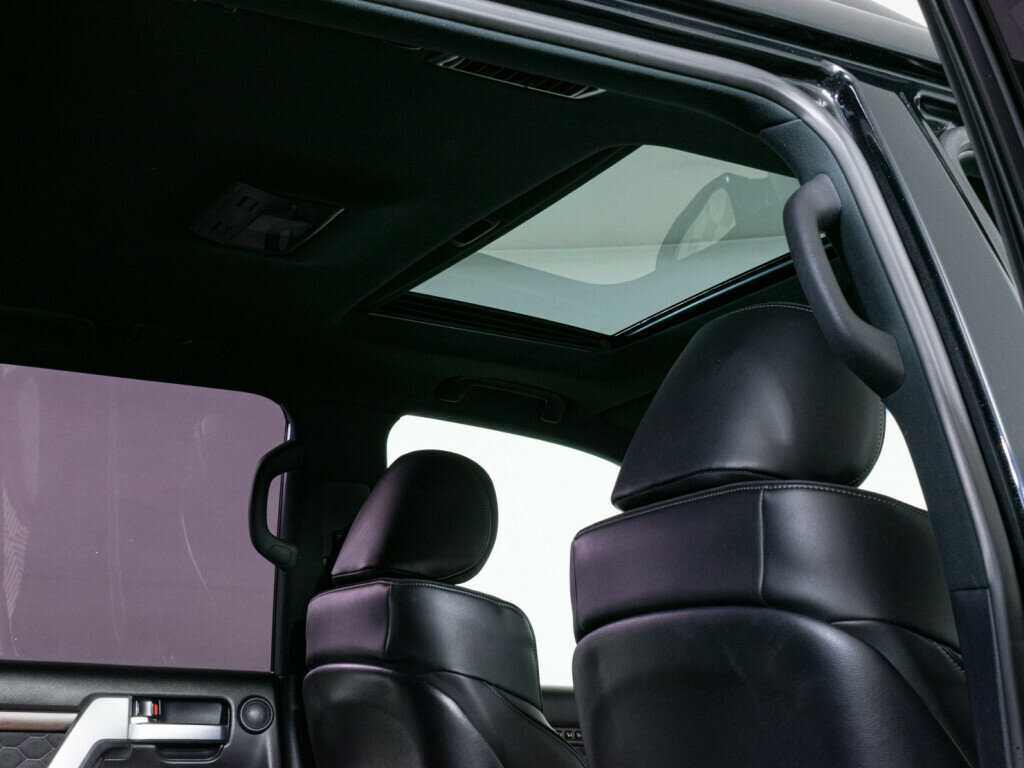 Toyota Land Cruiser, 2019 Фото №10