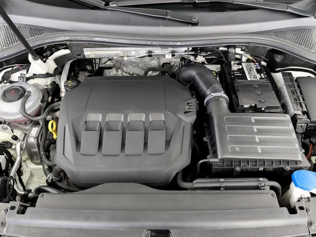 Volkswagen Tiguan, 2021 Фото №9