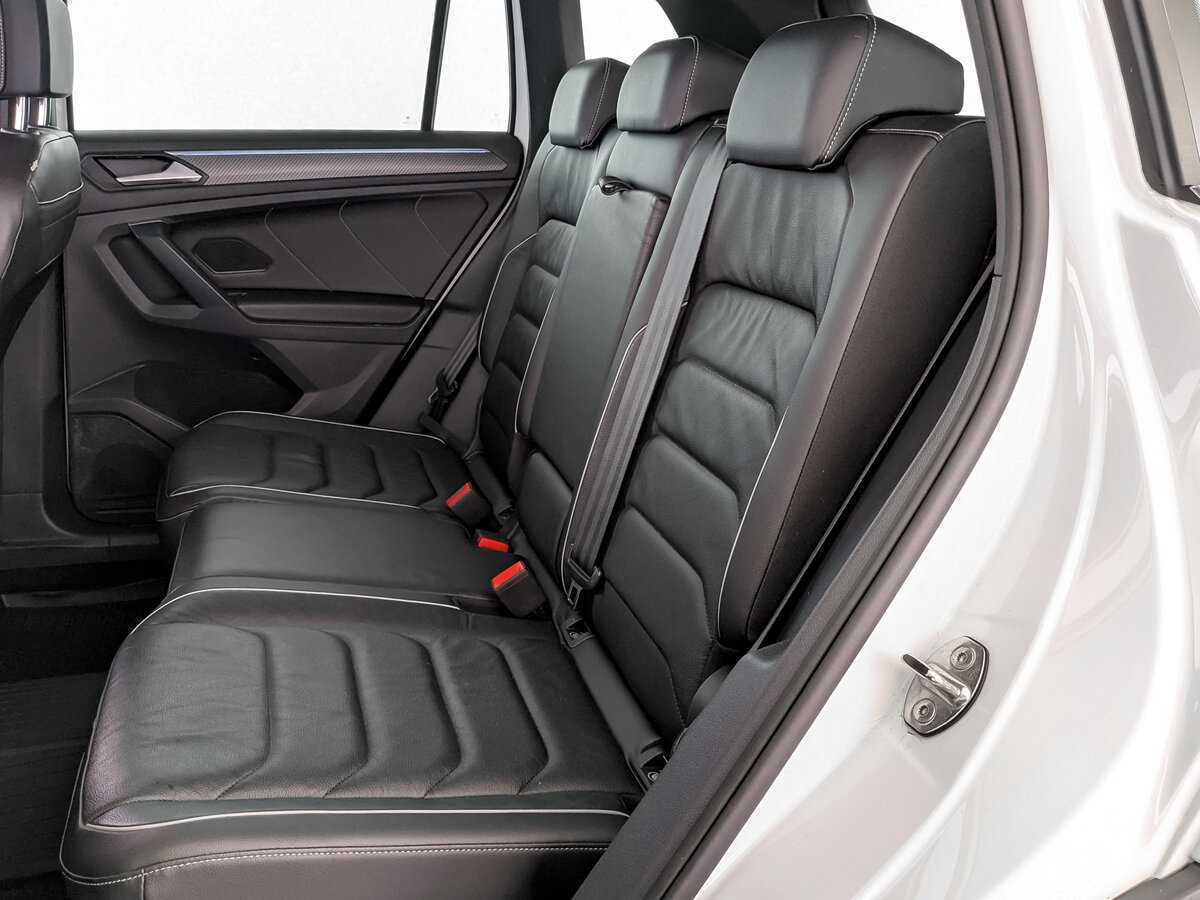 Volkswagen Tiguan, 2021 Фото №12