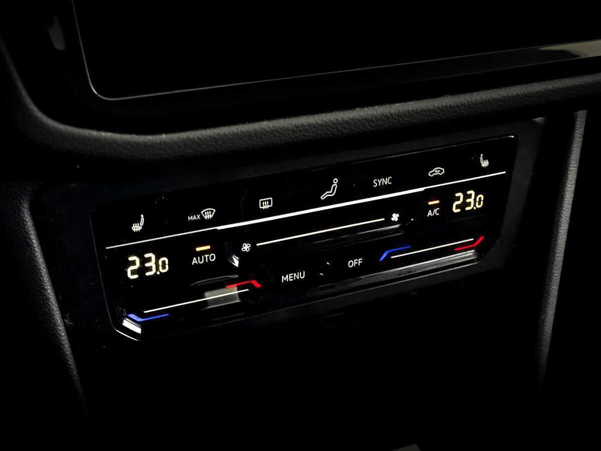 Volkswagen Tiguan, 2021 Фото №25