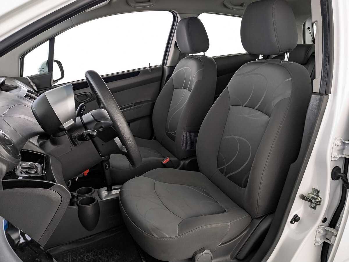 Chevrolet Spark, 2011 Фото №20