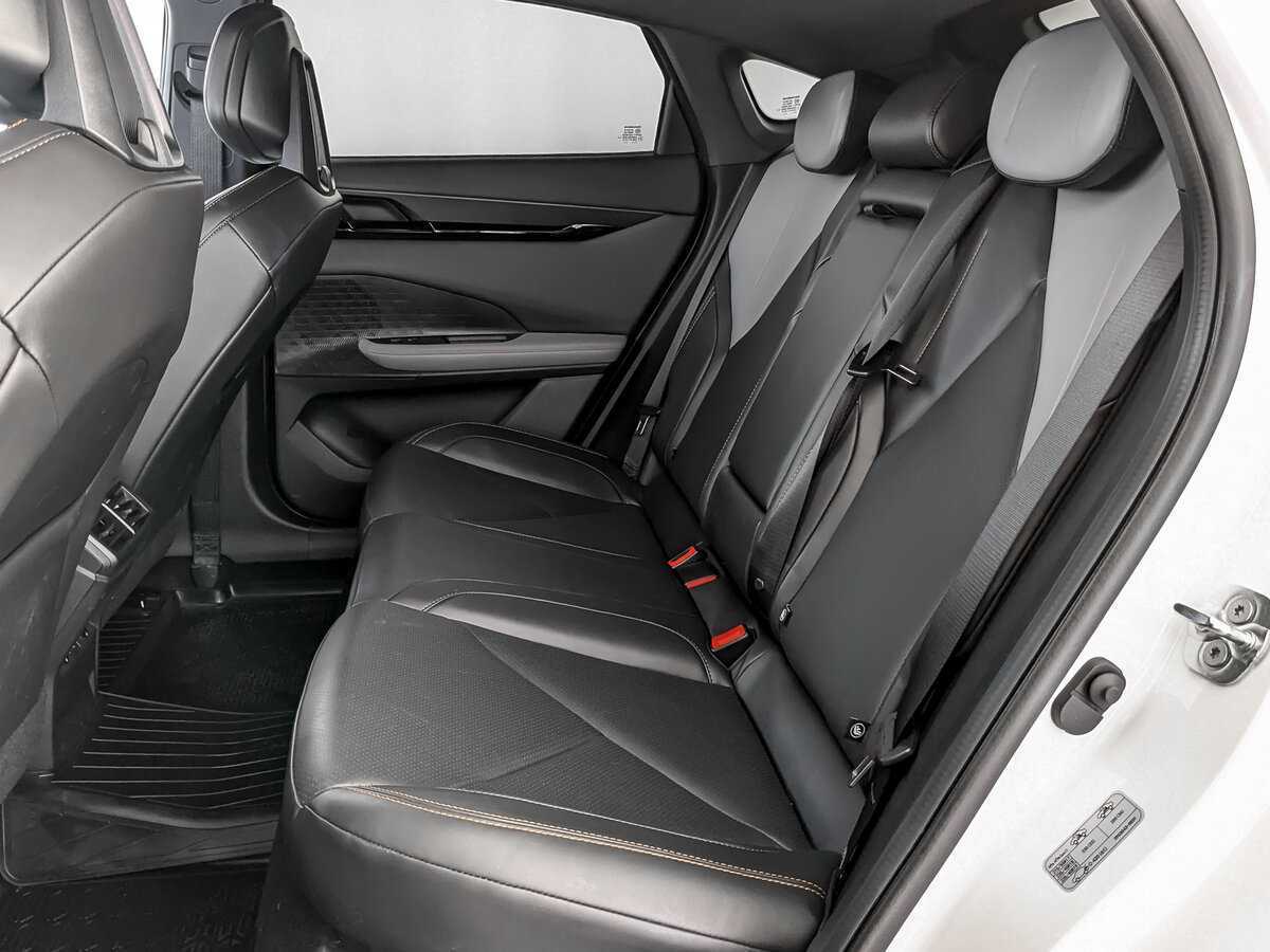 Changan UNI-V, 2023 Фото №12