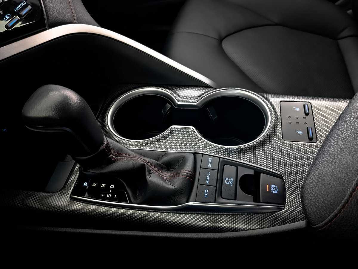Toyota Camry, 2022 Фото №26