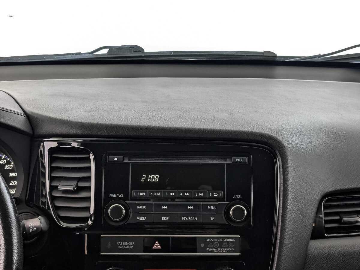 Mitsubishi Outlander, 2019 Фото №17