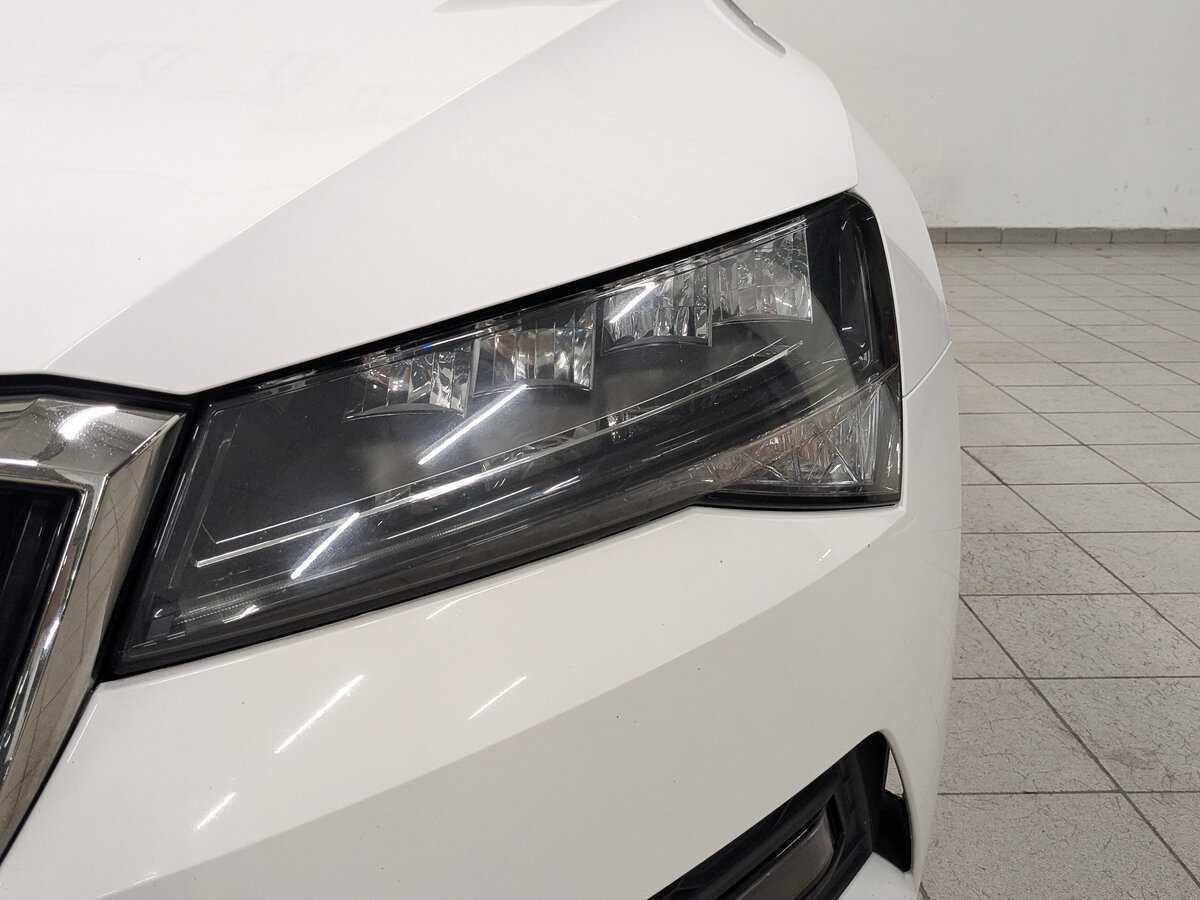 Skoda Superb, 2020 Фото №12