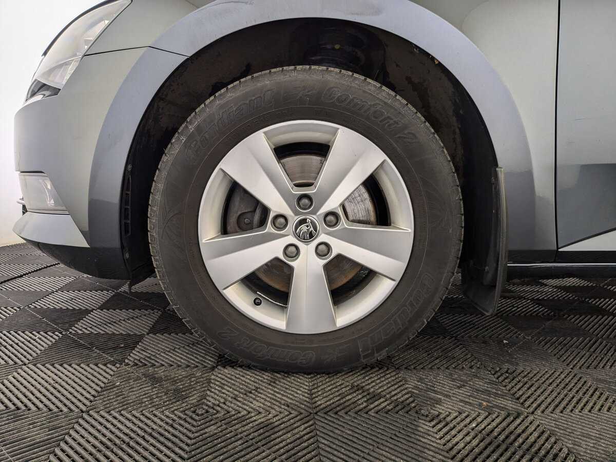 Skoda Superb, 2019 Фото №12