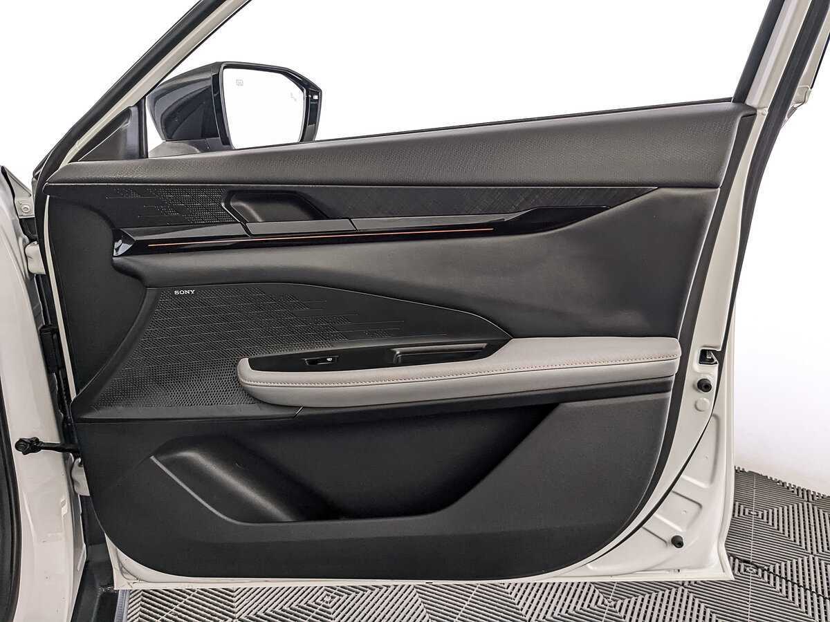 Changan UNI-V, 2023 Фото №24