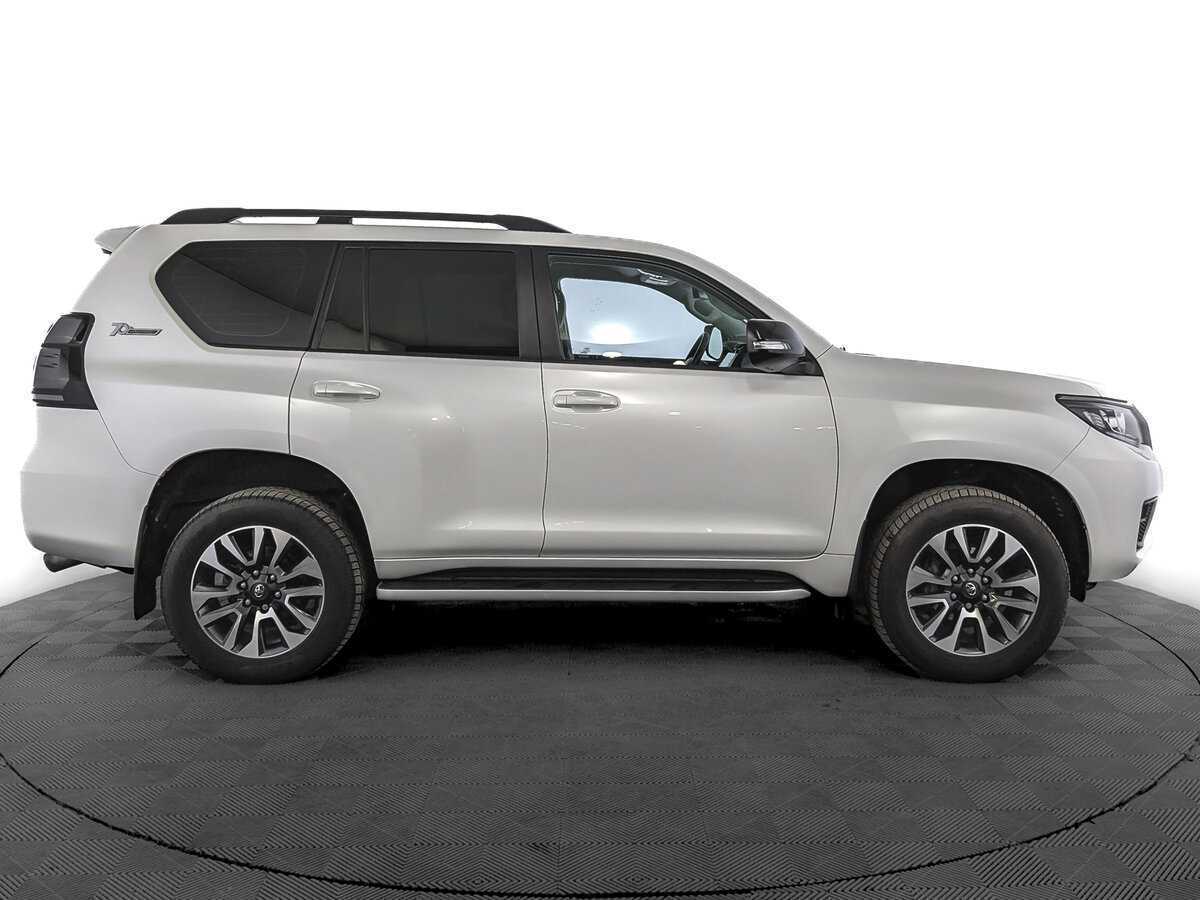 Toyota Land Cruiser Prado, 2022 - 68 299 км. | Фото №4