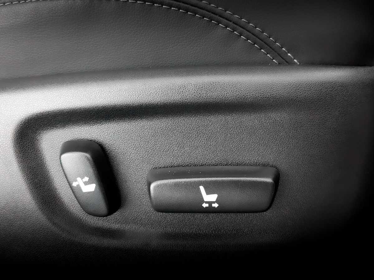 Toyota Land Cruiser Prado, 2022 Фото №25