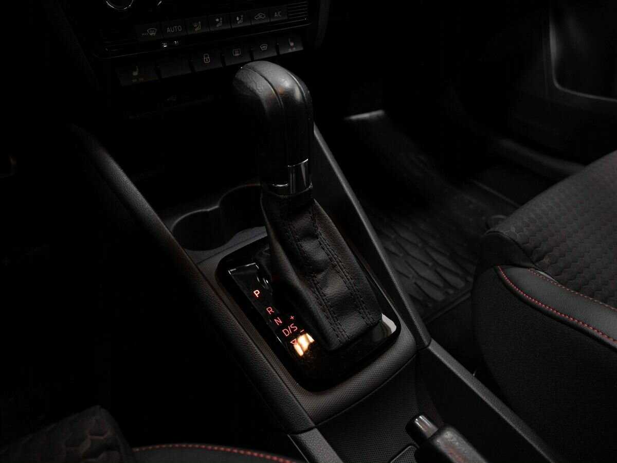 Volkswagen Polo, 2021 Фото №19