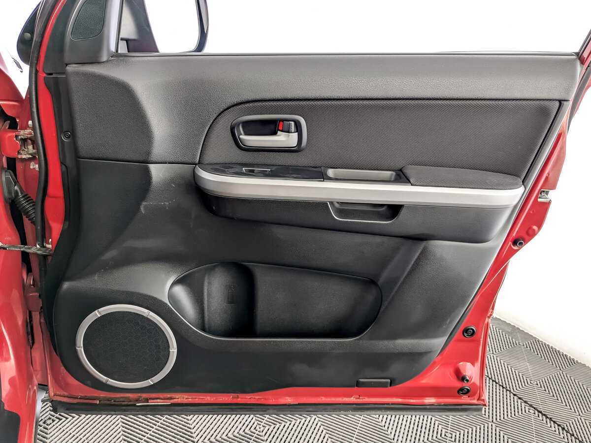 Suzuki Grand Vitara, 2010 Фото №24