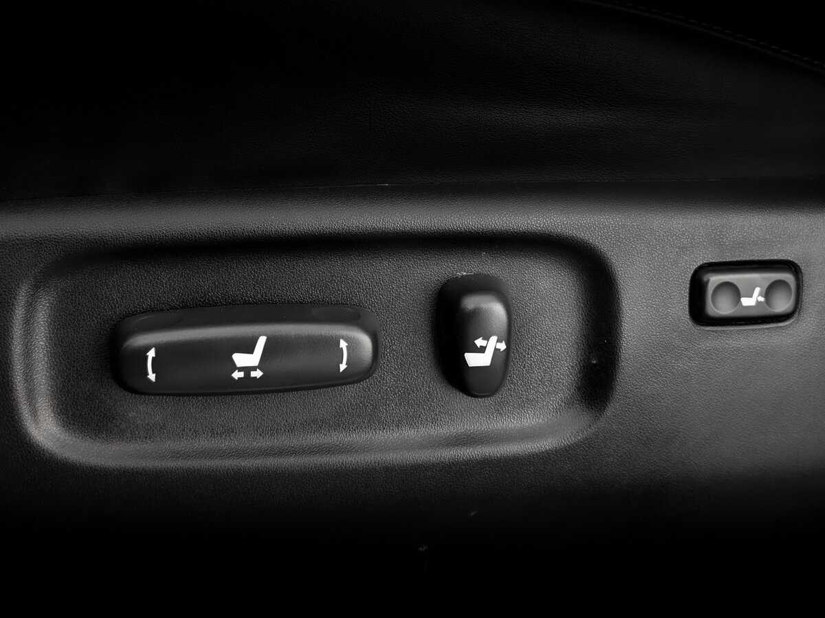 Toyota Land Cruiser, 2018 Фото №21