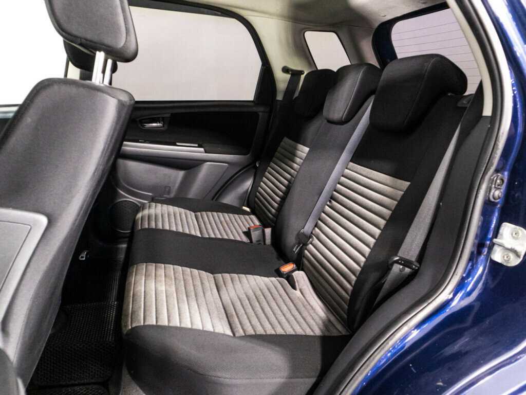 Suzuki SX4, 2010 Фото №10