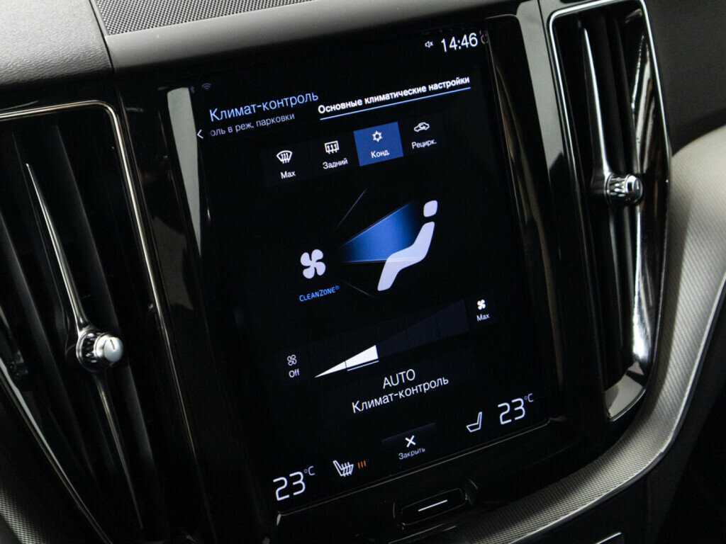 Volvo XC60, 2018 Фото №19