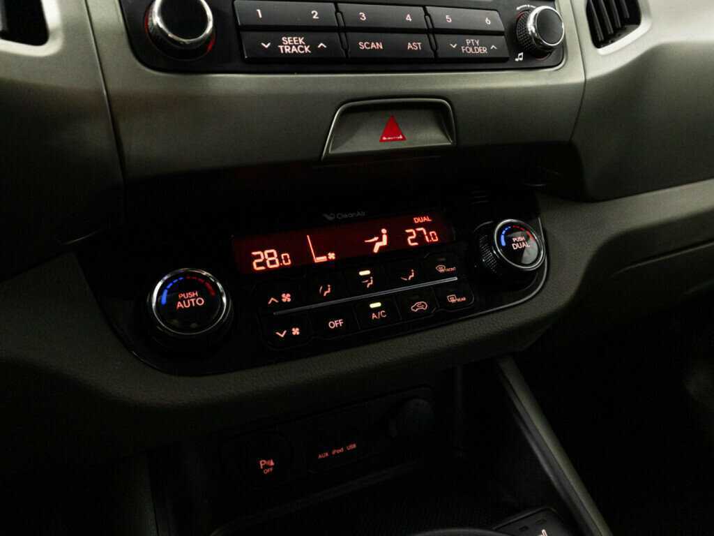 Kia Sportage, 2011 Фото №16