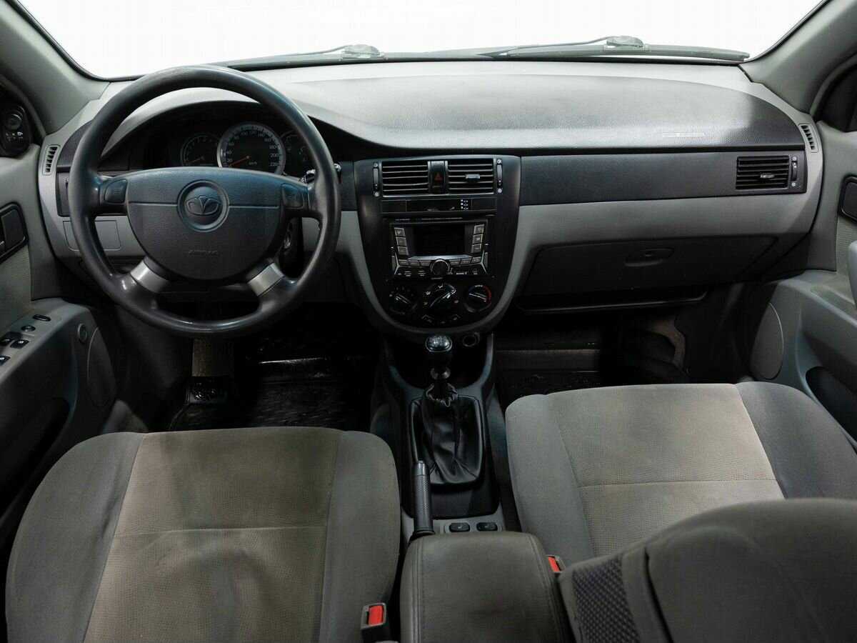 Daewoo Gentra, 2013 Фото №13