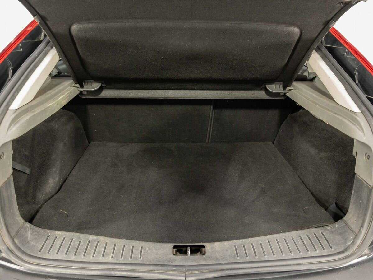 Ford Focus, 2010 Фото №19