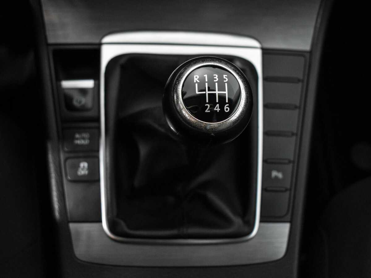 Volkswagen Passat, 2011 Фото №9