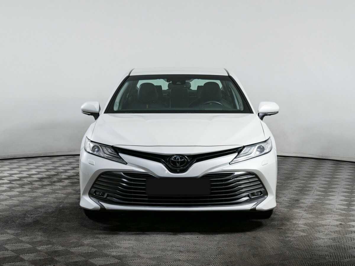 Toyota Camry, 2018 - 58 390 км. | Фото №2