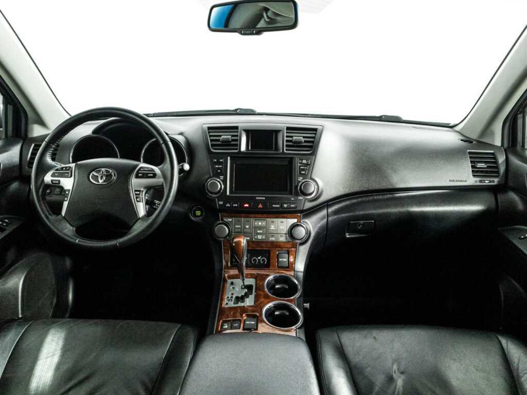 Toyota Highlander, 2011 Фото №13