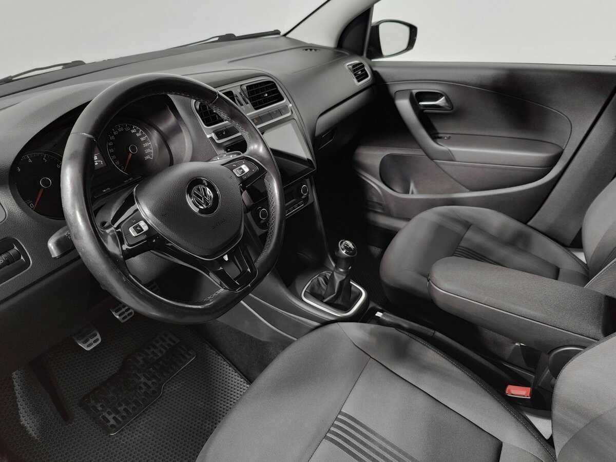 Volkswagen Polo, 2016 Фото №10
