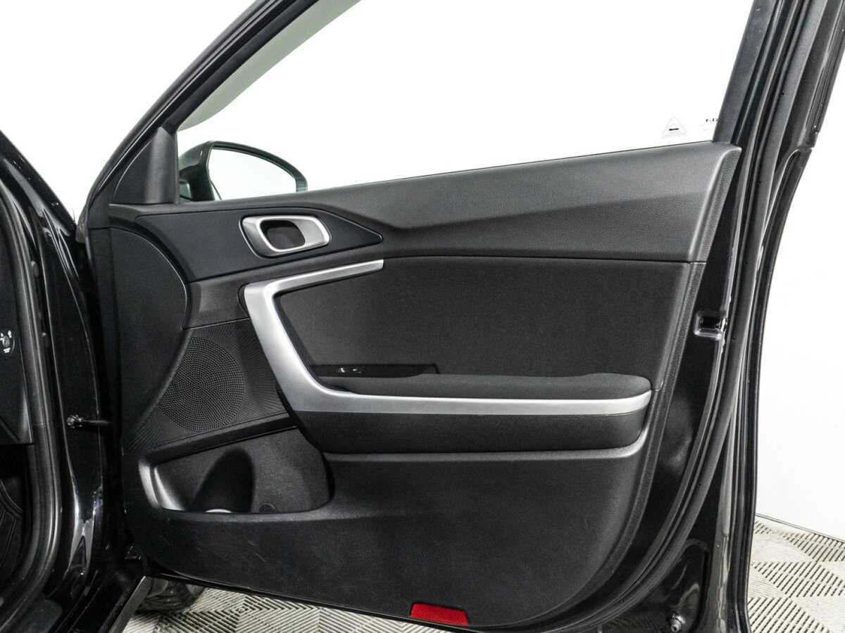 Kia Ceed, 2021 Фото №27