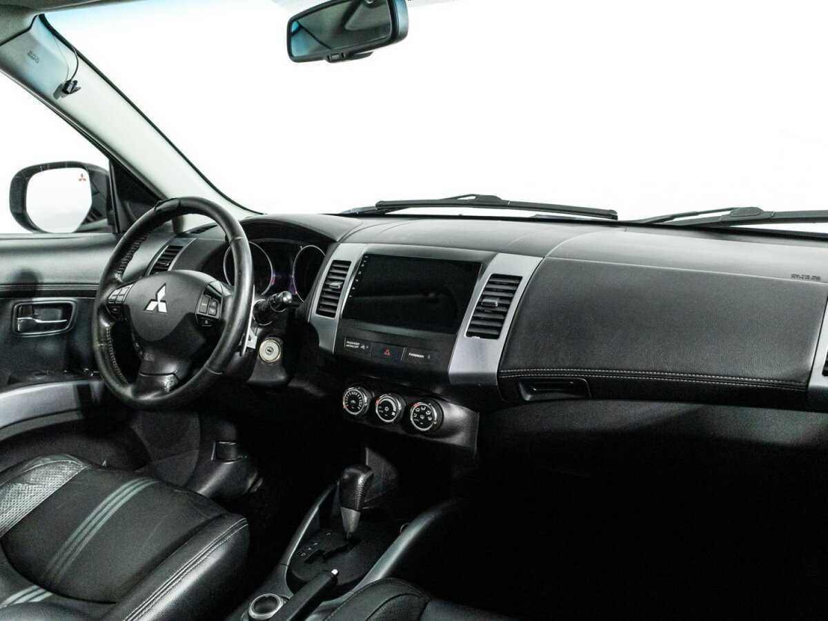 Mitsubishi Outlander, 2011 Фото №9