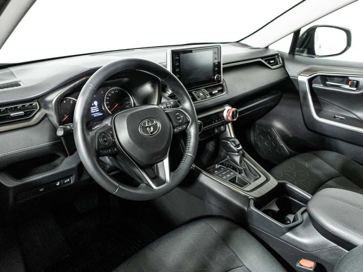 Toyota RAV4, 2021 Фото №11
