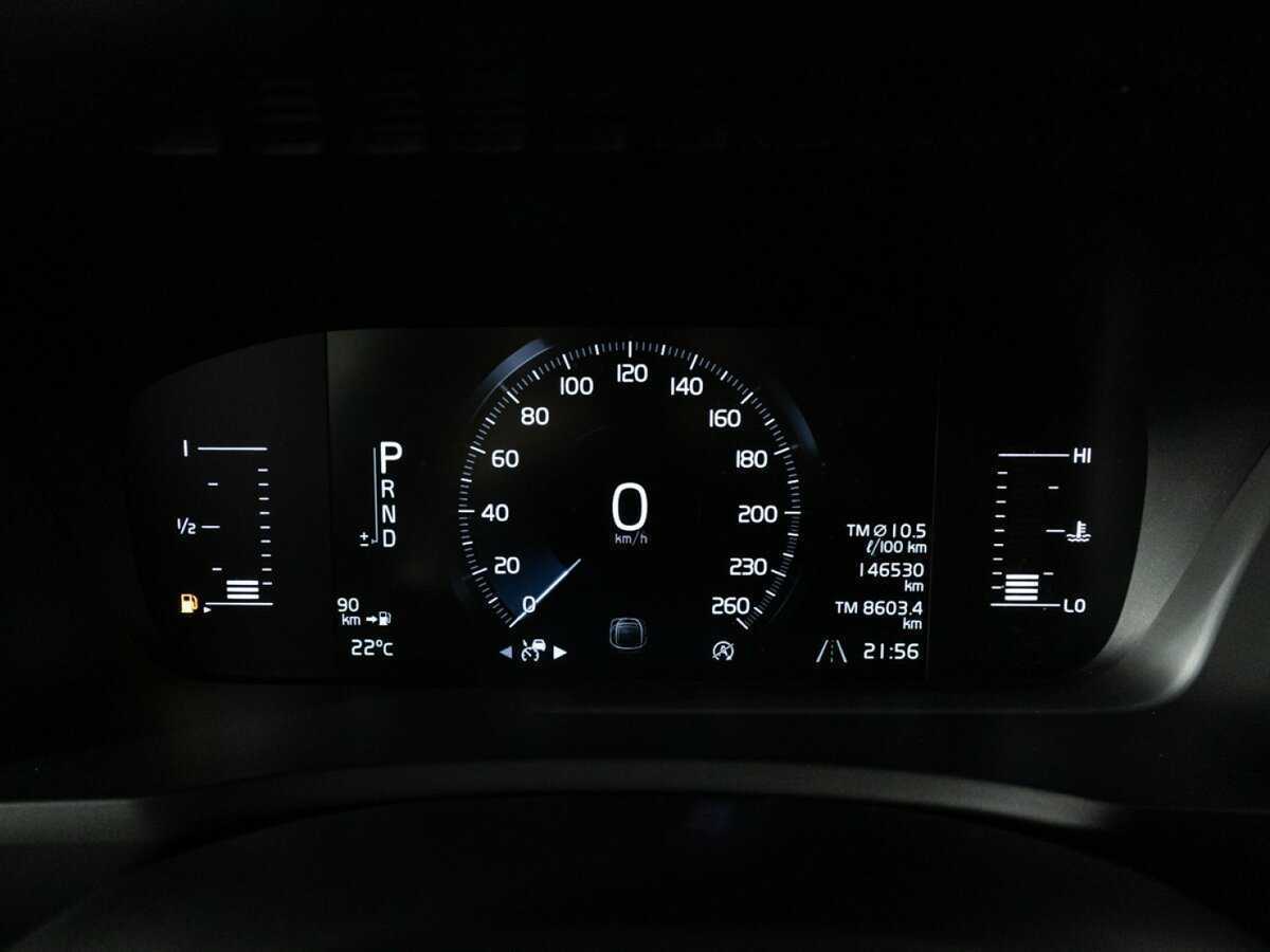 Volvo XC90, 2018 Фото №12