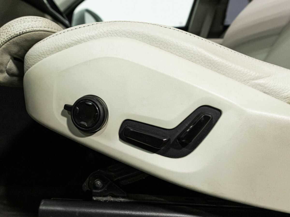 Volvo XC90, 2019 Фото №17