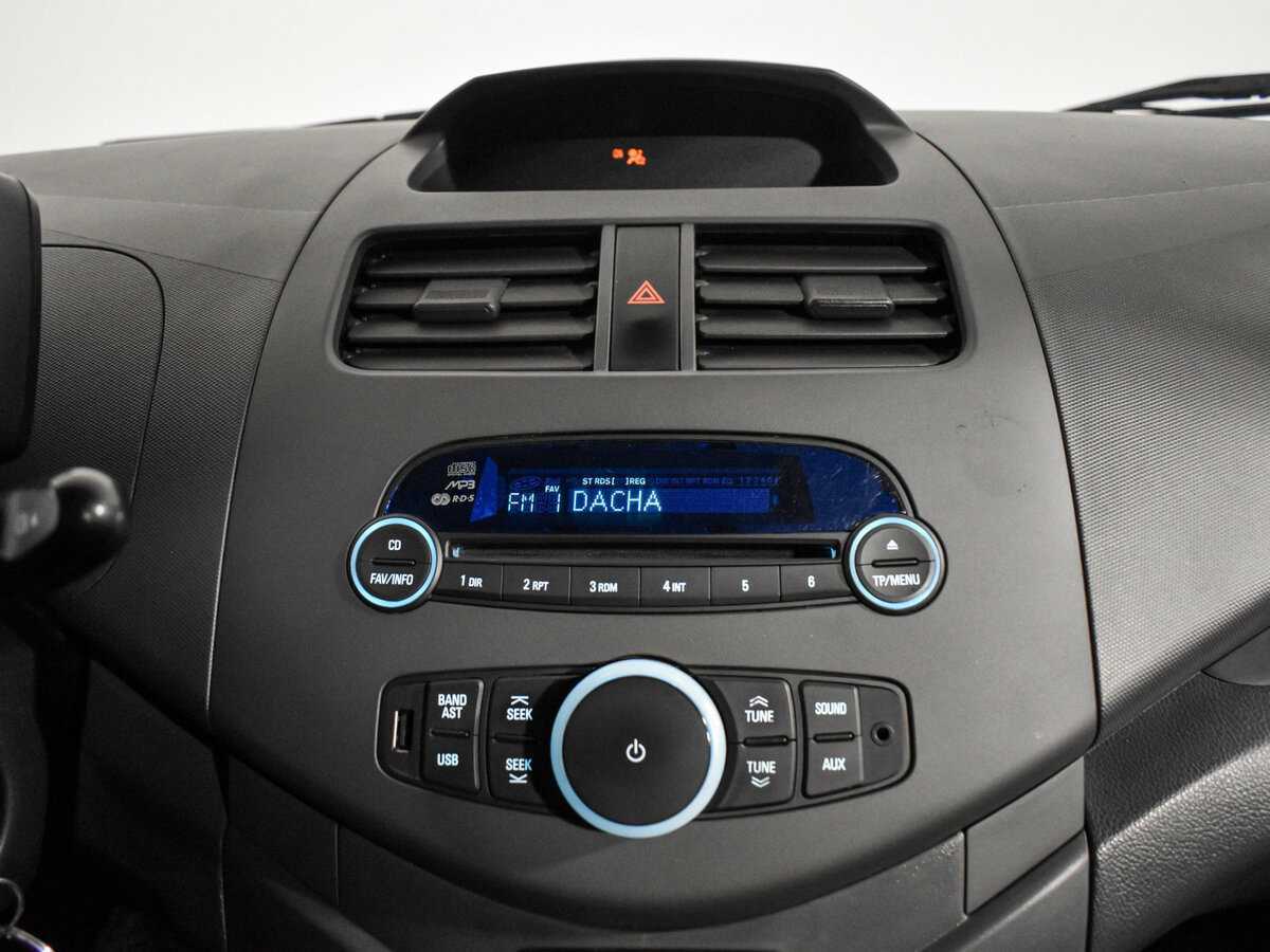 Chevrolet Spark, 2011 Фото №16