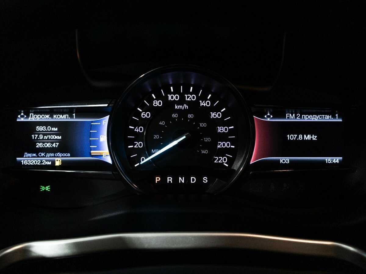 Ford Explorer, 2017 Фото №12