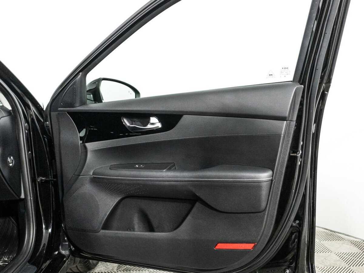 Kia Cerato, 2021 Фото №28