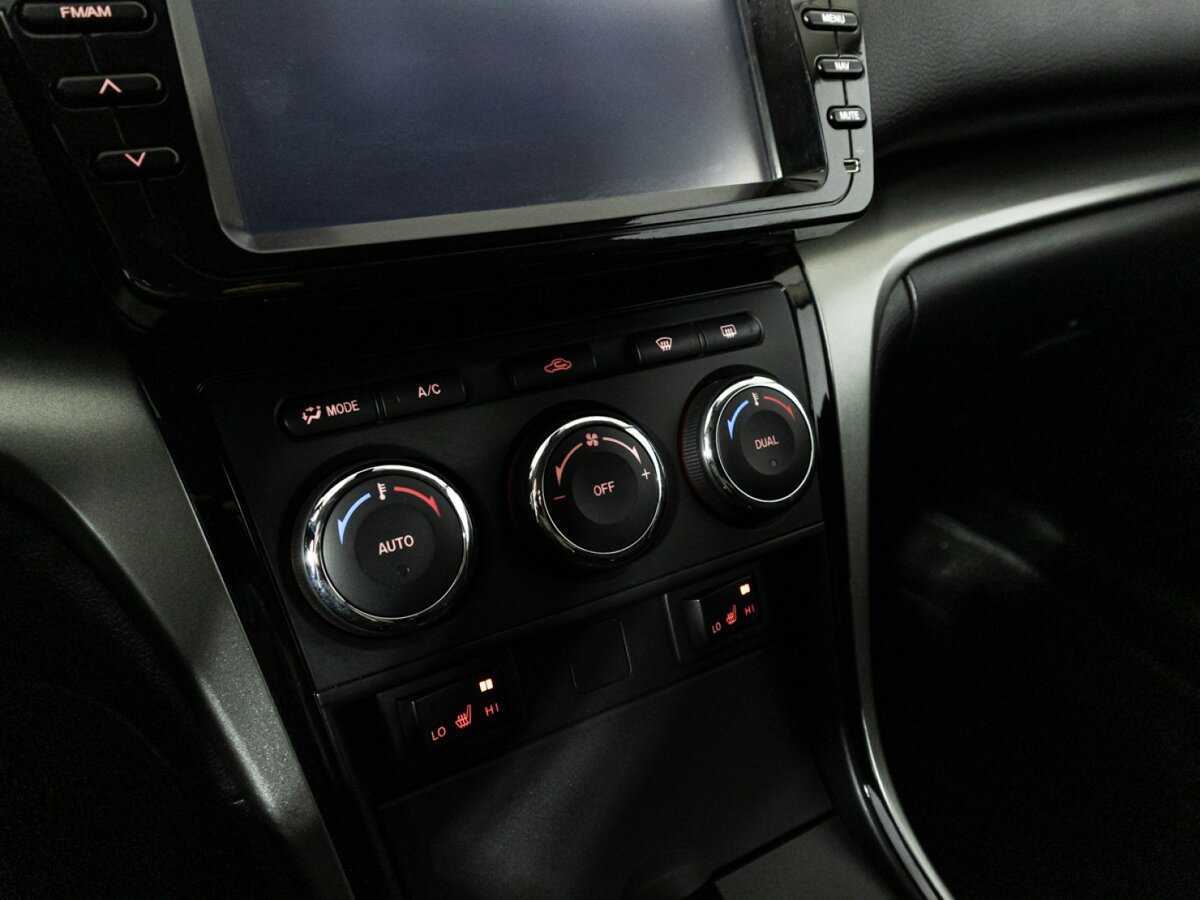 Mazda 6, 2011 Фото №16