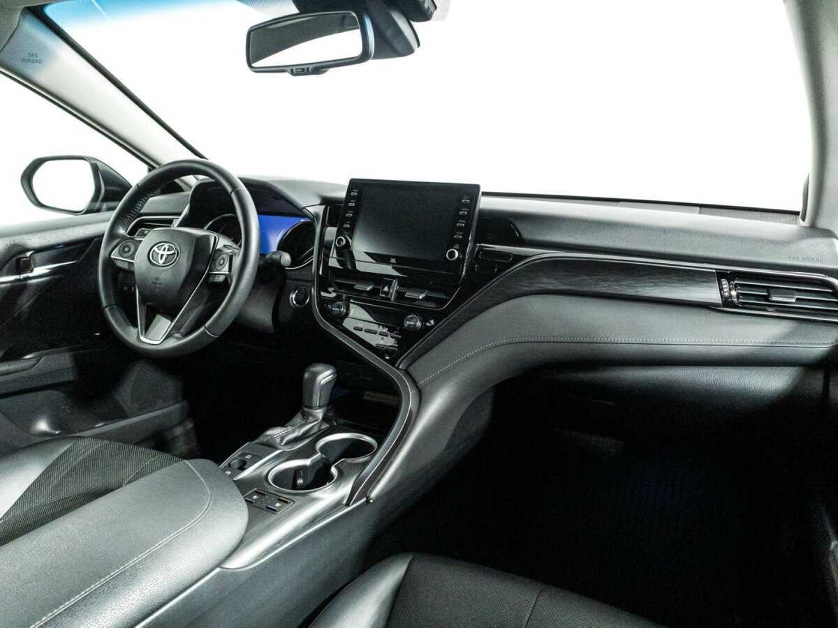Toyota Camry, 2021 Фото №9