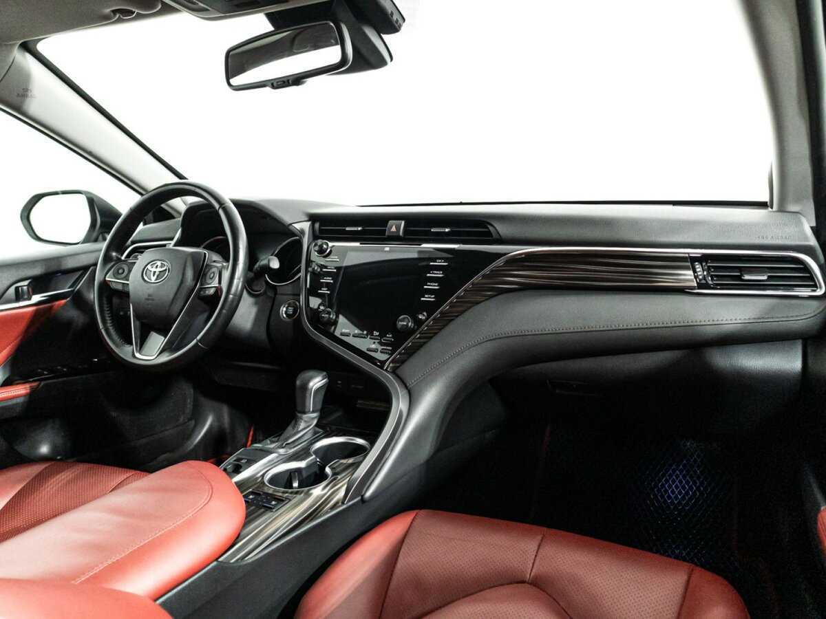 Toyota Camry, 2019 Фото №9