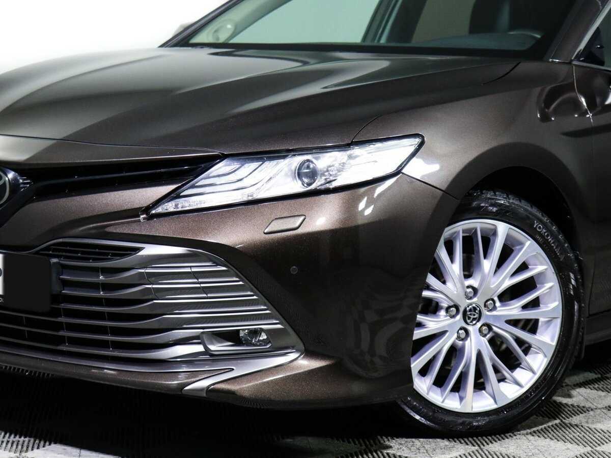Toyota Camry, 2018 Фото №14