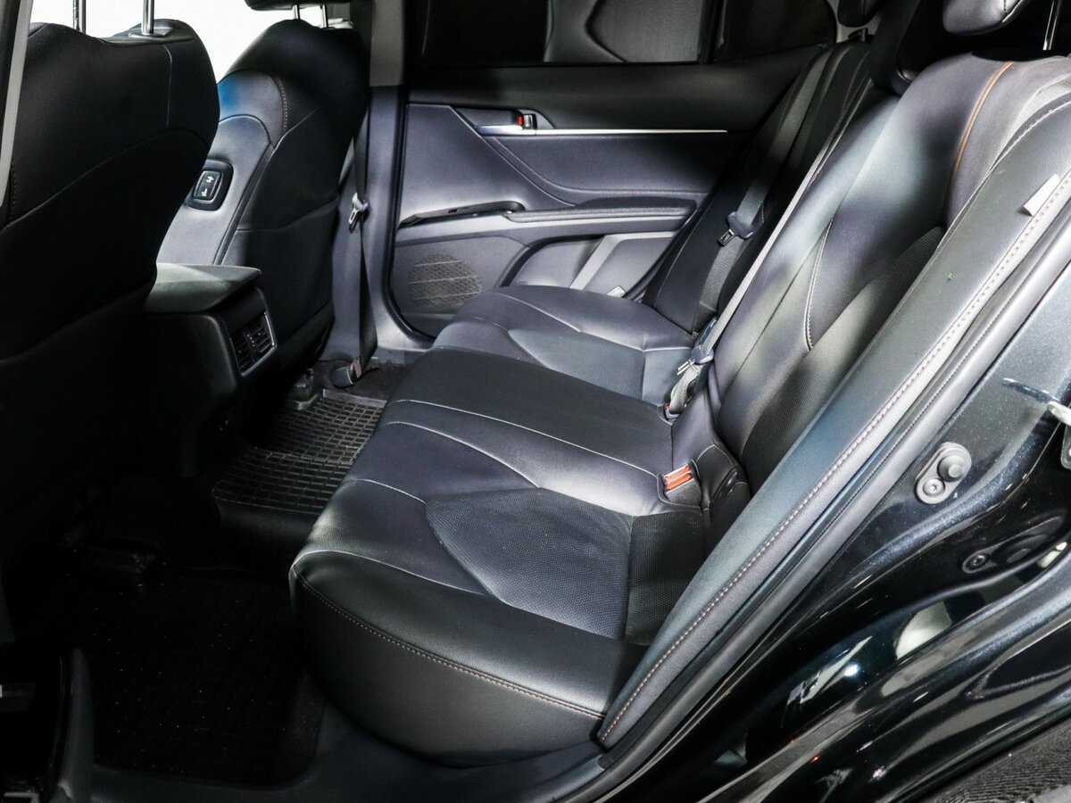 Toyota Camry, 2023 Фото №10