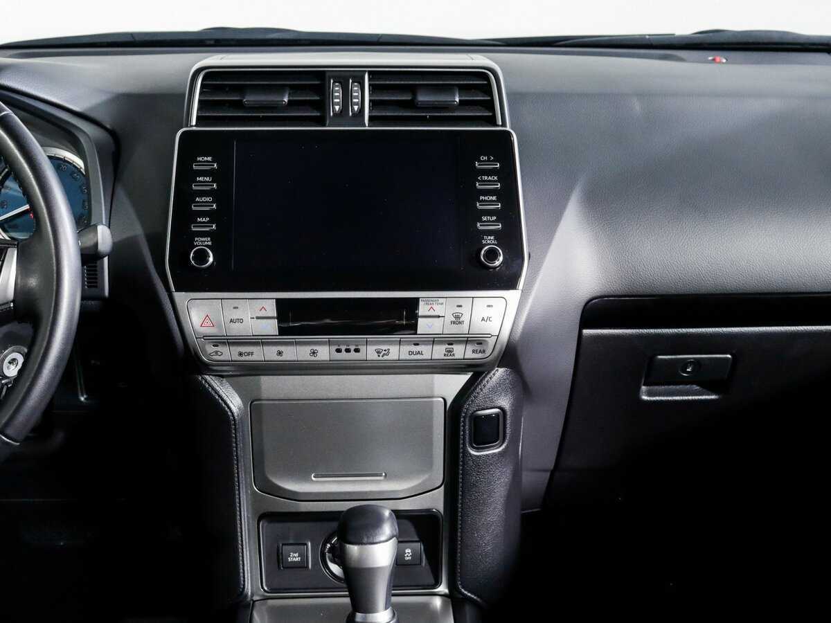 Toyota Land Cruiser Prado, 2022 Фото №10
