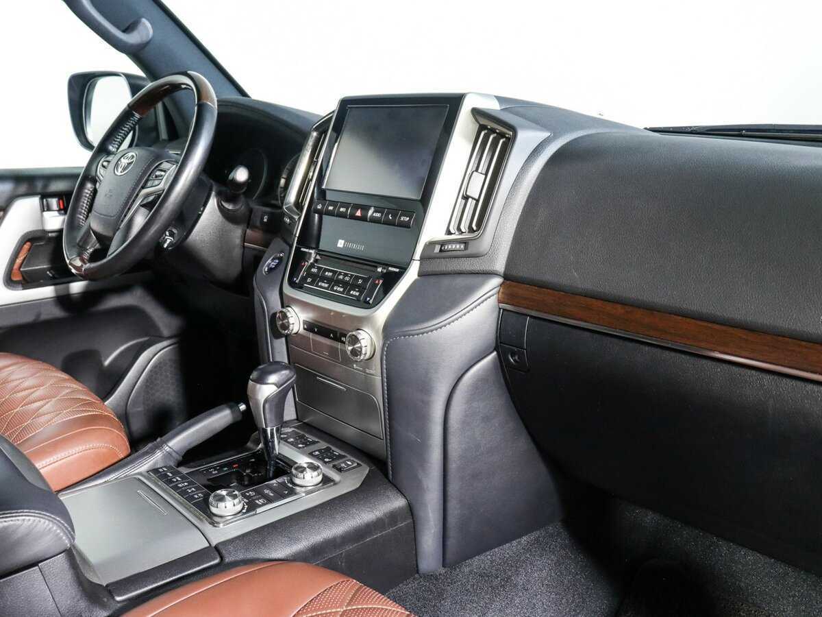 Toyota Land Cruiser, 2018 - 115 209 км. | Фото №5