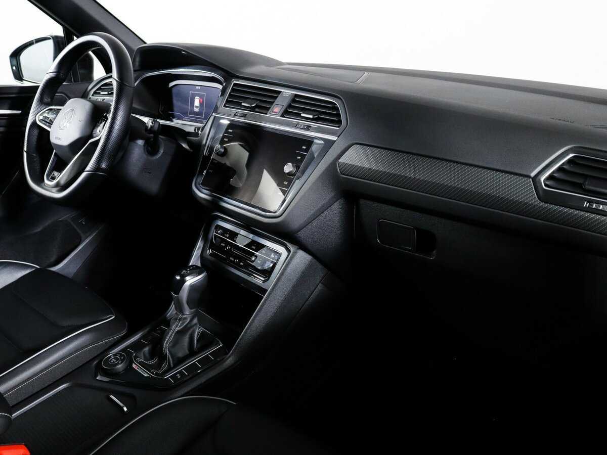 Volkswagen Tiguan, 2021 Фото №6