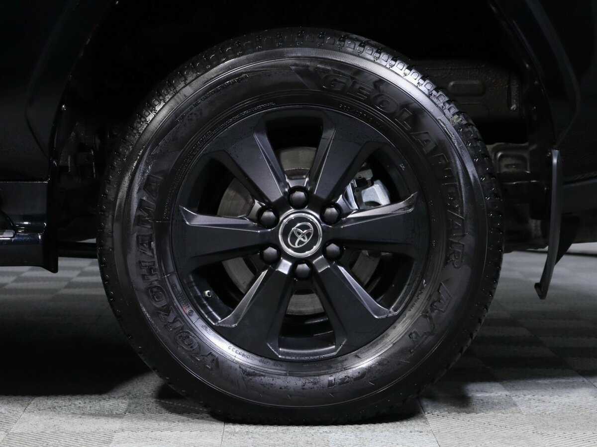 Toyota Land Cruiser, 2022 Фото №12